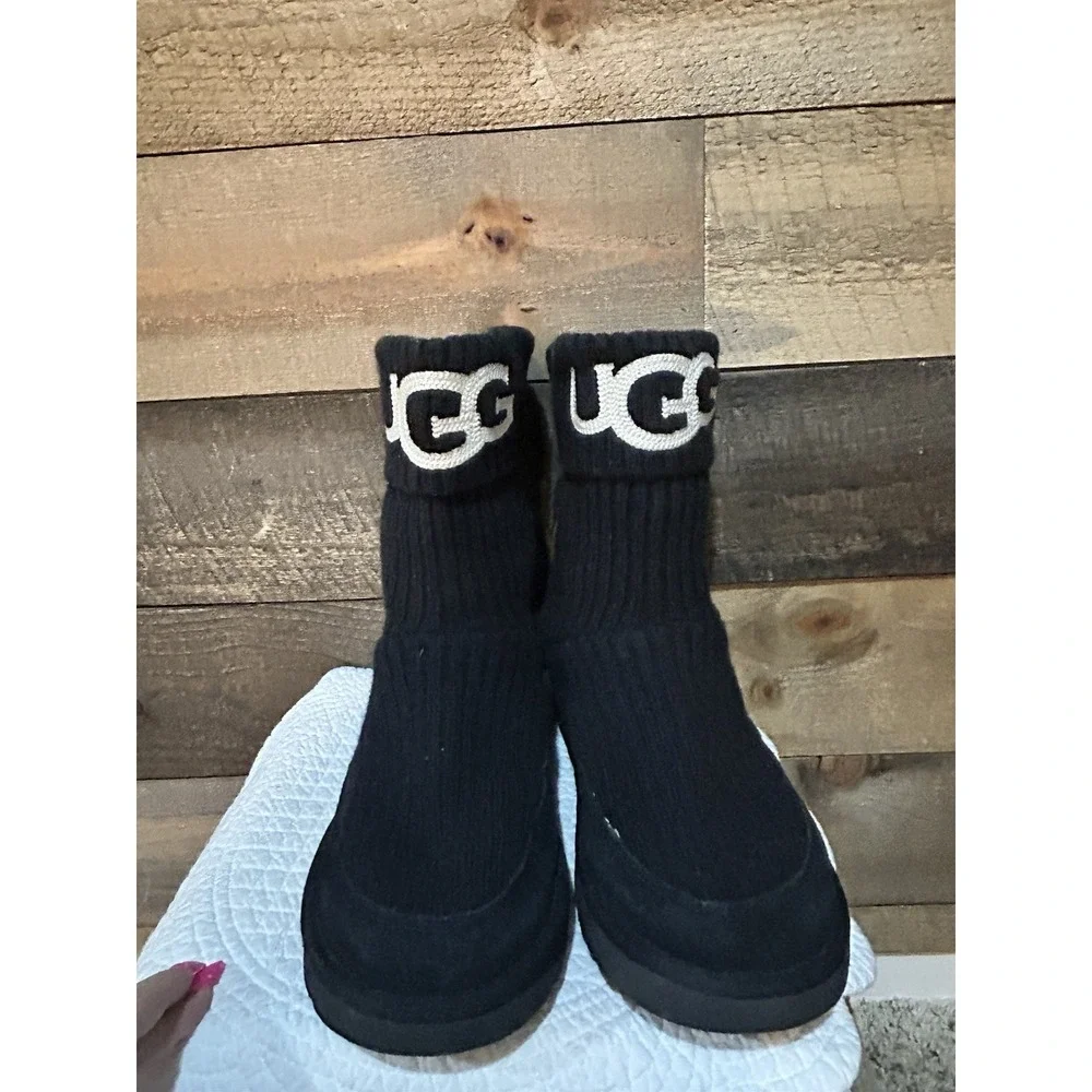 UGG Reverie Black Knit Logo Fold Over Boots 1105709 Womens Size 10